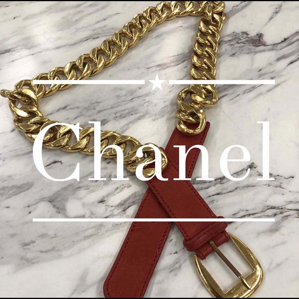 Vintage CHANEL gold chain belt
